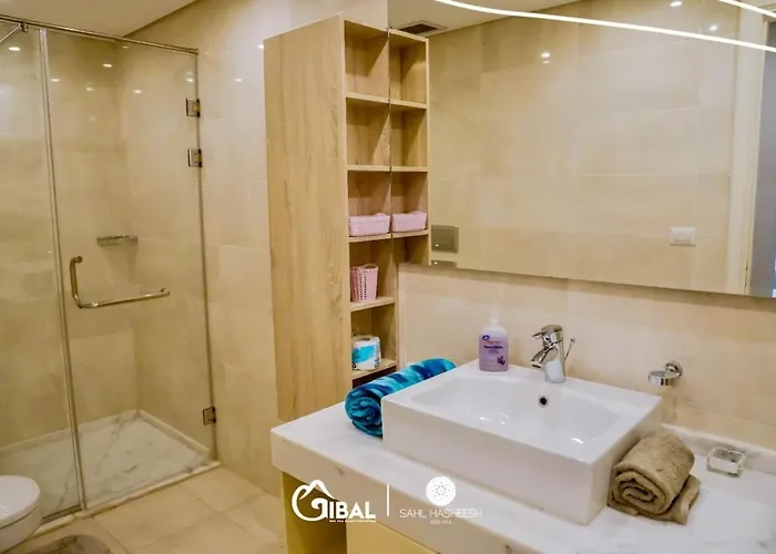 Tawaya Exceptional 3 Bdr Beachfront Apartment