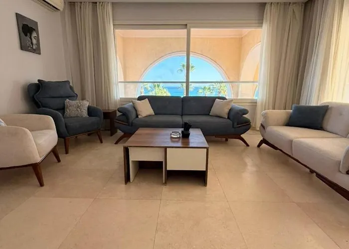 Tawaya Exceptional 3 Bdr Beachfront * Hurghada