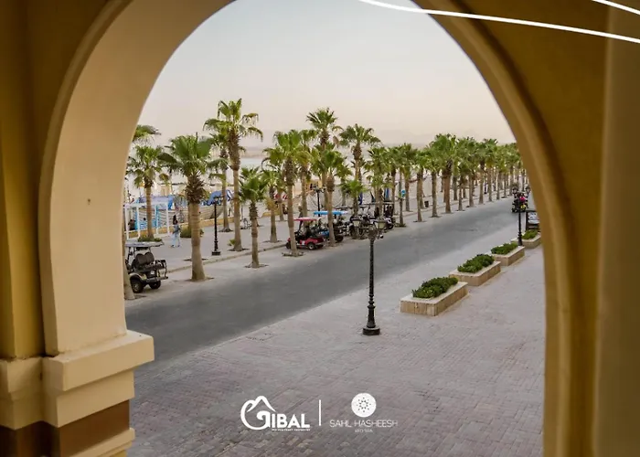 Tawaya Exceptional 3 Bdr Beachfront Apartment *